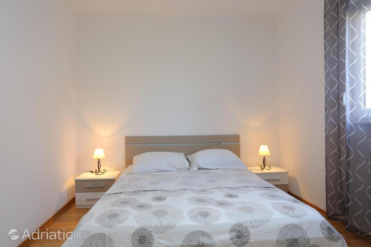 Deluxe Apartment Bagaric Trogir Eksteriør billede
